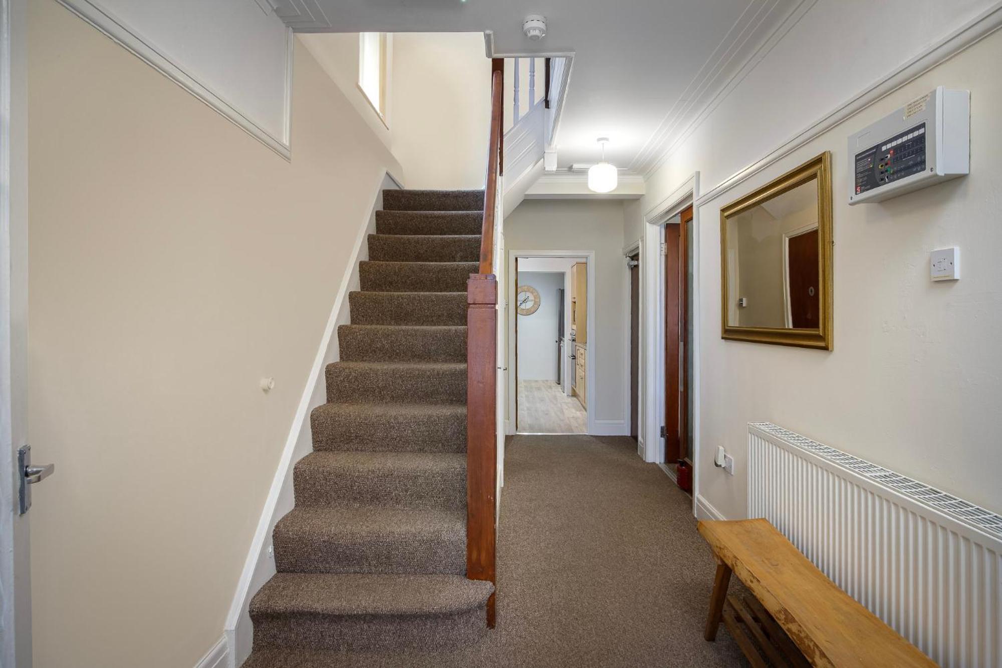 Arnside - Spacious 10-Bedroom Seaside Cottage Blackpool Buitenkant foto