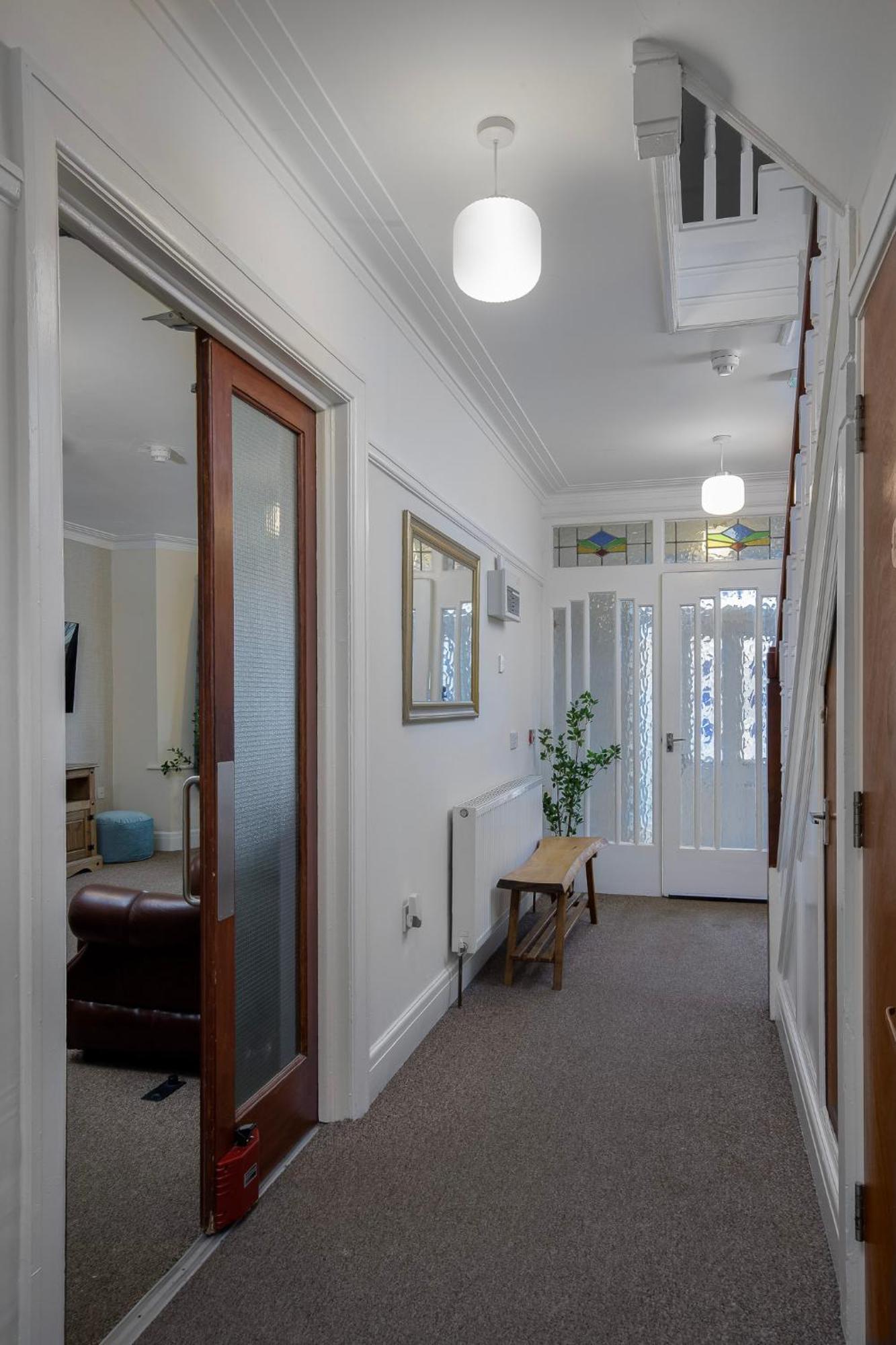 Arnside - Spacious 10-Bedroom Seaside Cottage Blackpool Buitenkant foto